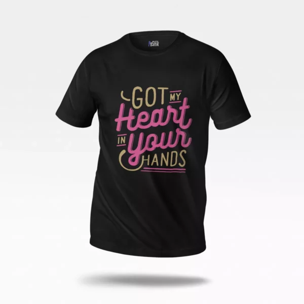 تیشرت عاشقانه طرح Heart In Your Hands