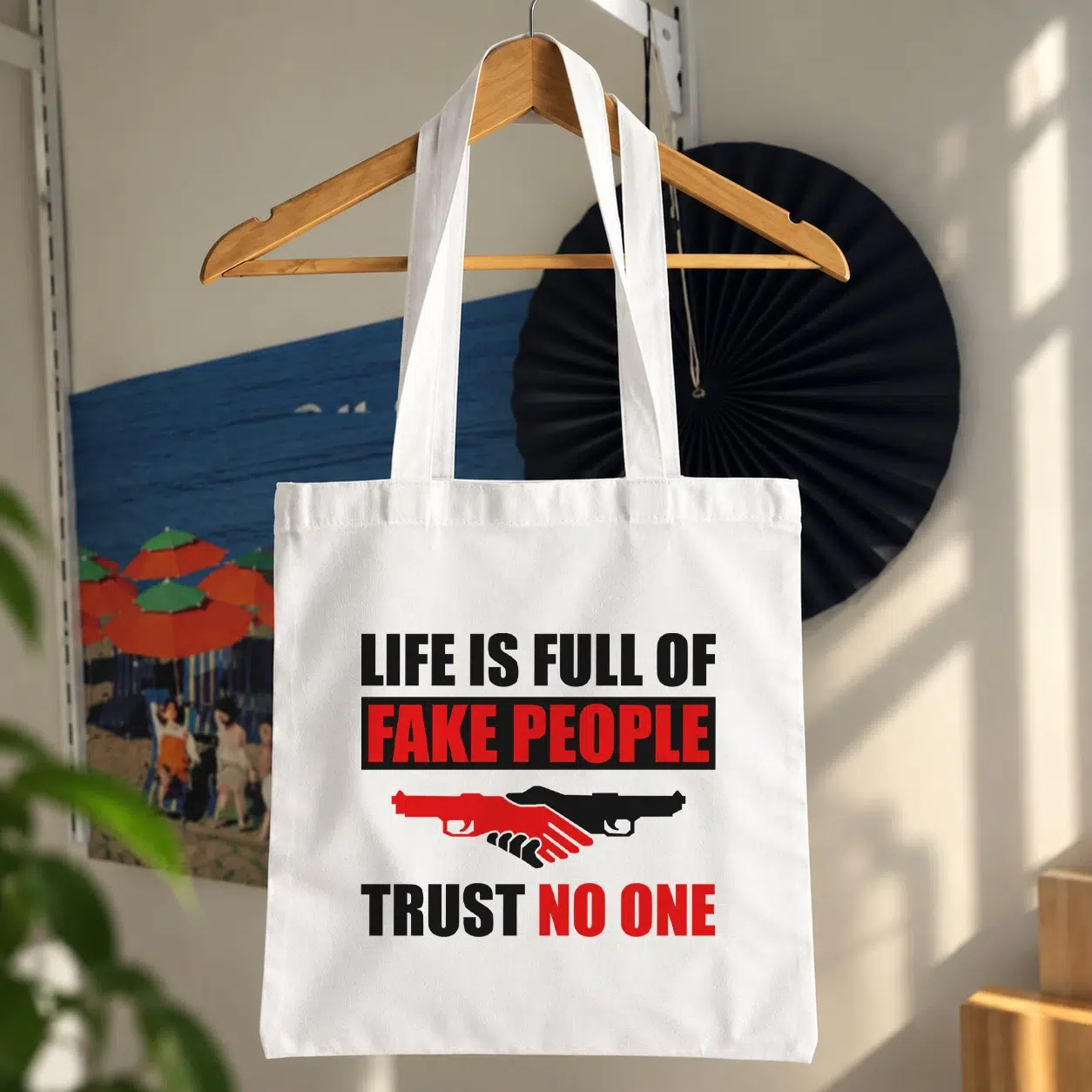 توت بگ تایپوگرافی Trust No One