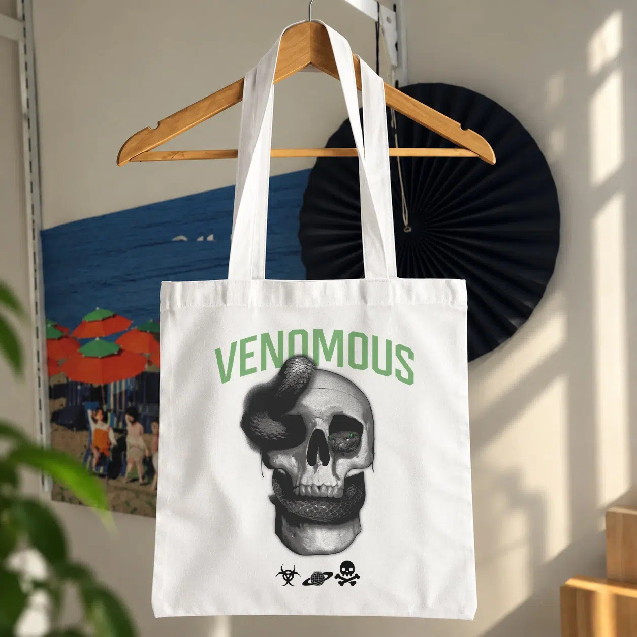 توت بگ جمجمه طرح سمی (Venomous)