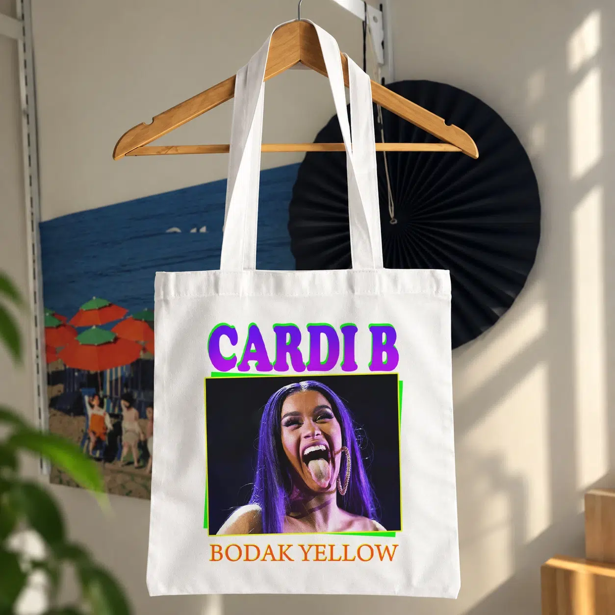 توت بگ طرح پوستر Cardi B Bodak Yellow