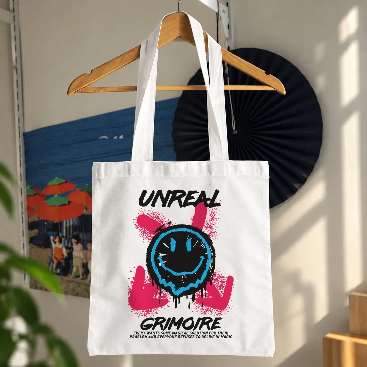 توت بگ لبخند گرافیتی طرح Unreal و حال‌وهوای خیابانی