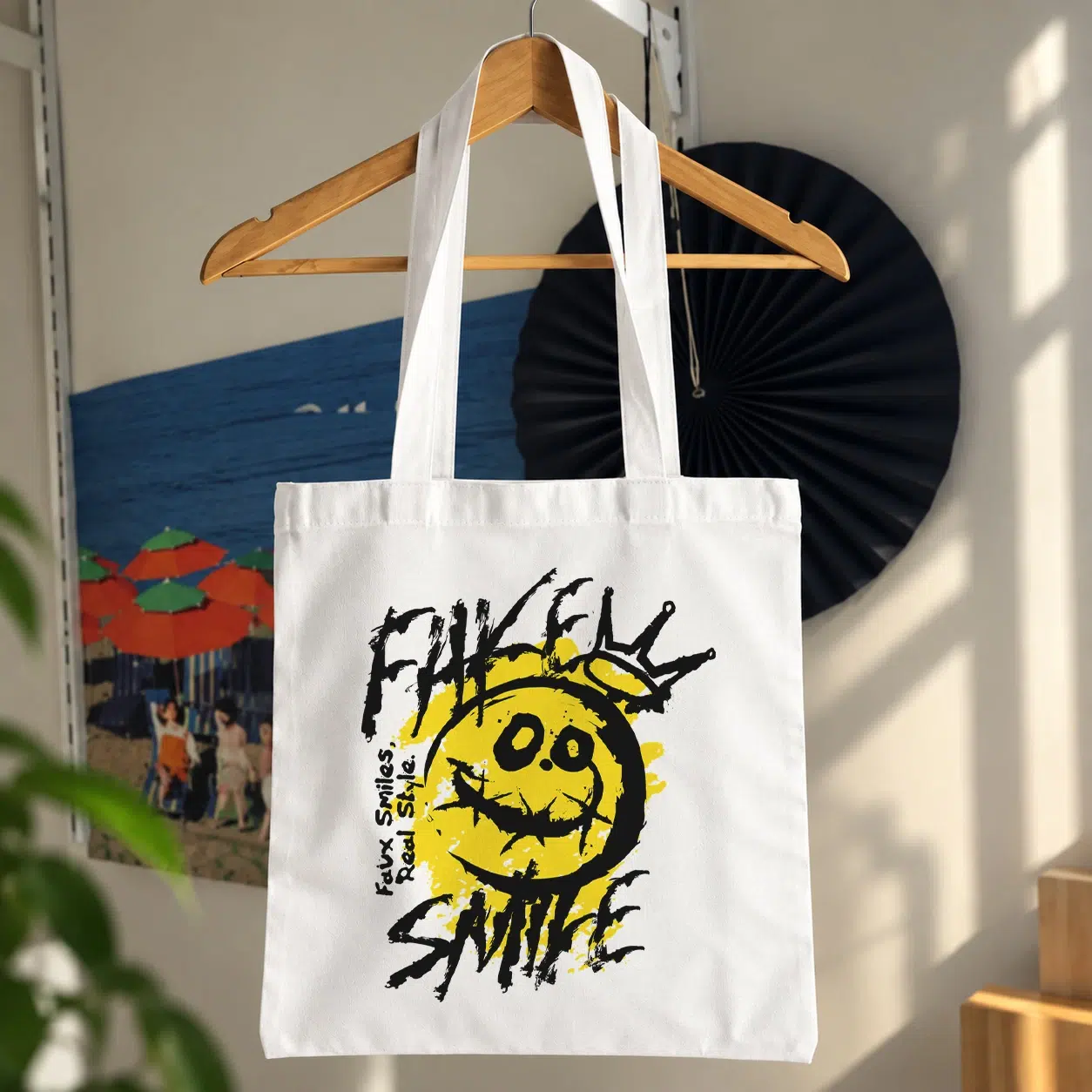 توت بگ طرح ایموجی Fake Smile