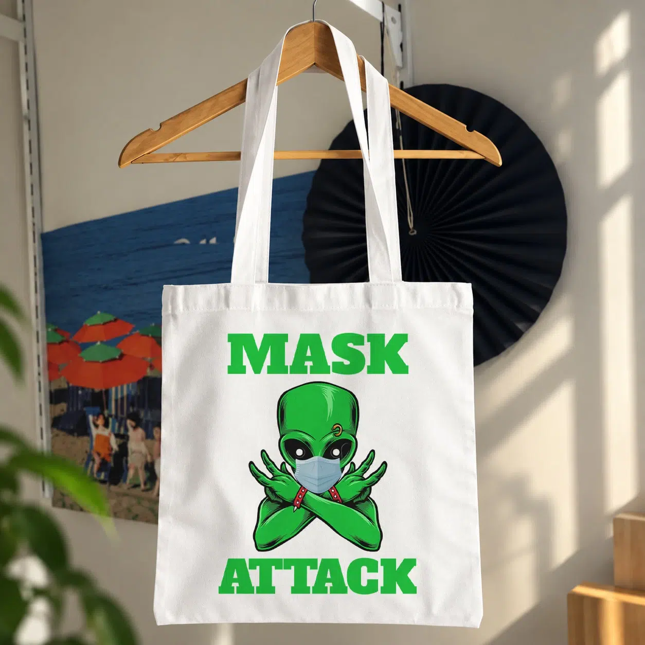 توت بگ طرح بیگانه با ماسک Mask Attack