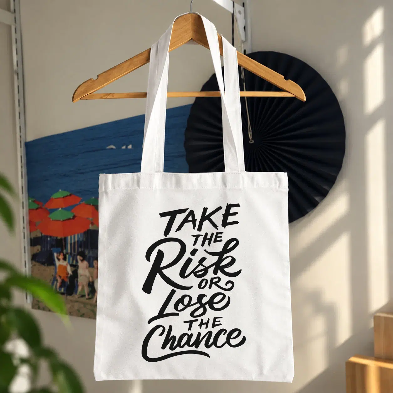 توت بگ تایپوگرافی Take The Risk Or Lose The Chance