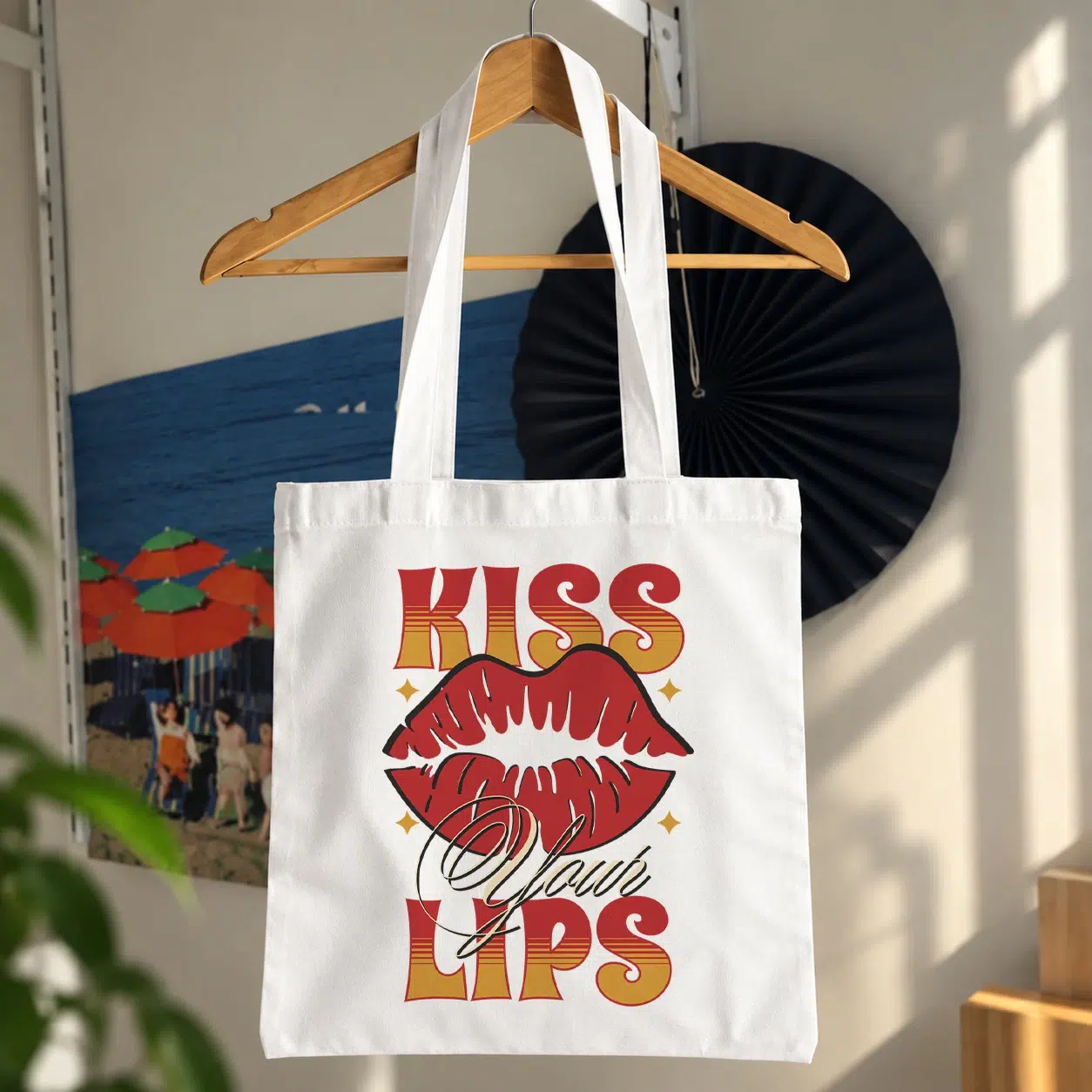 توت بگ بوسه عاشقانه طرح Kiss Your Lips
