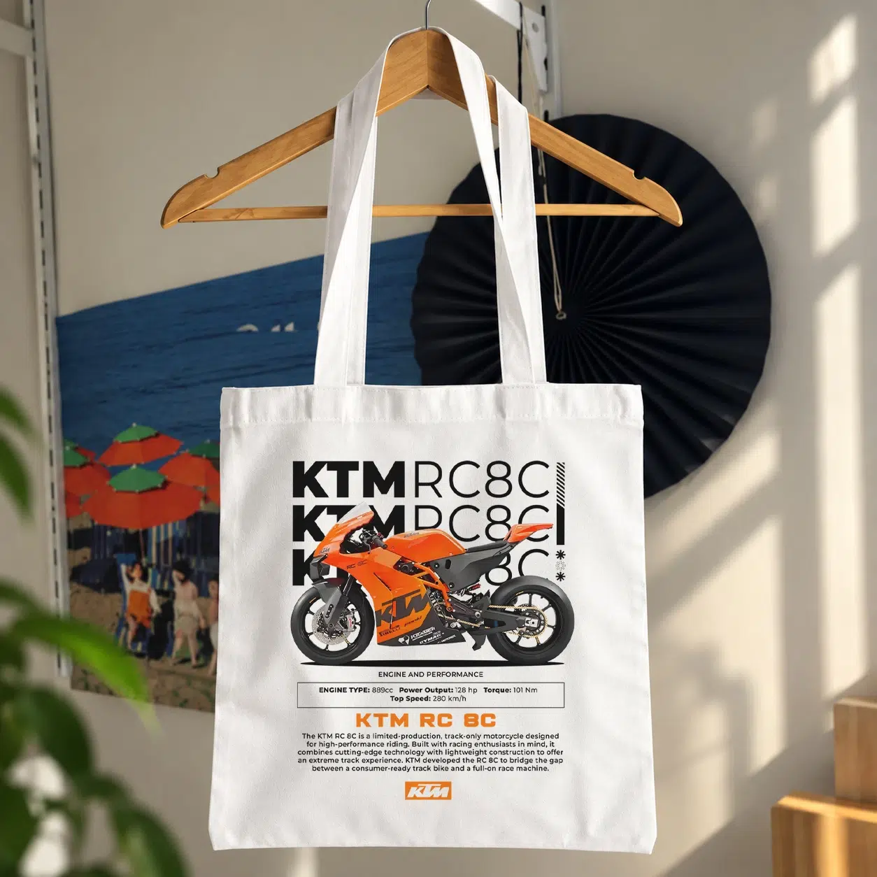 توت بگ موتور مسابقه‌ای KTM RC 8C