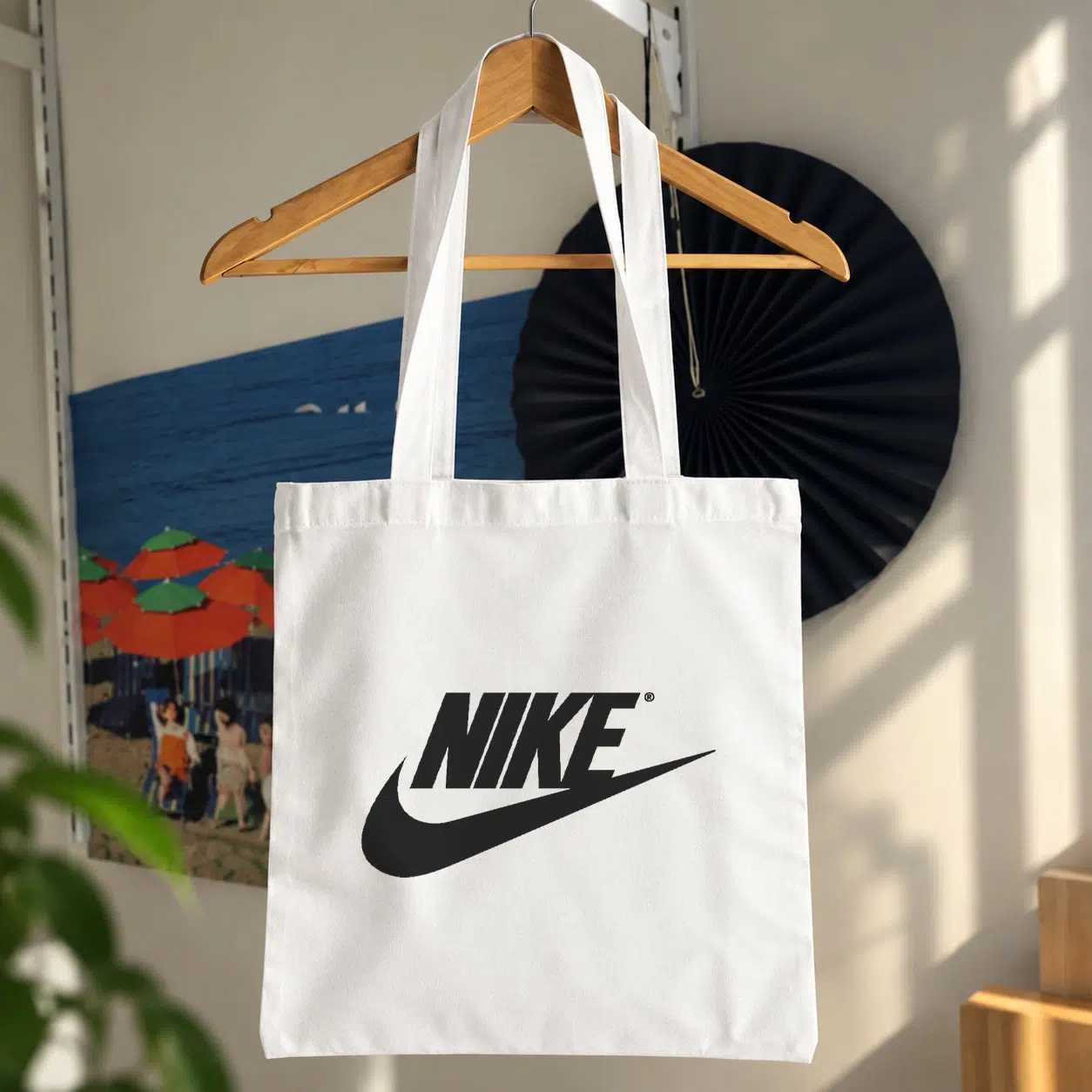 توت بگ نایکی طرح لوگوی کلاسیک مشکی (Nike)
