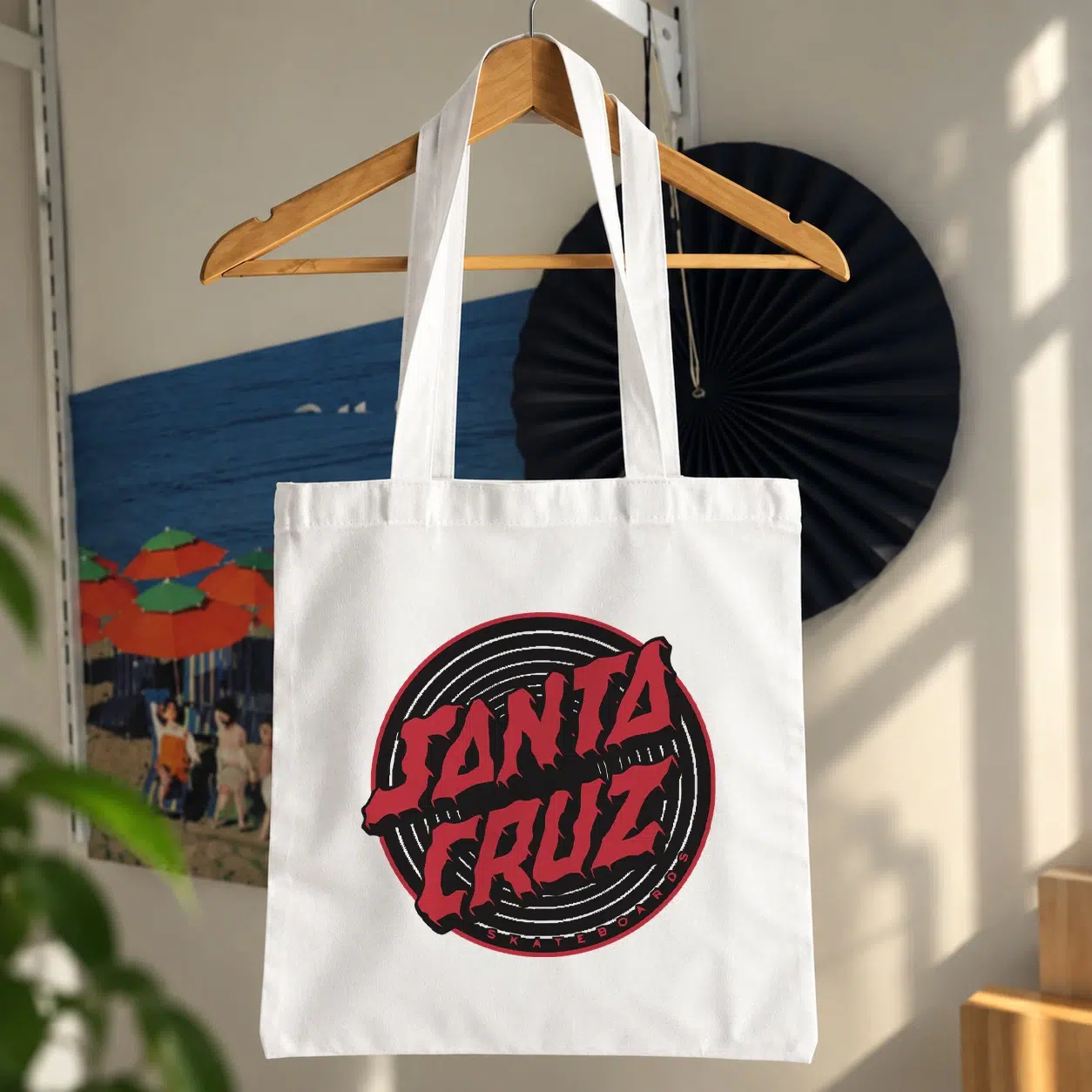 توت بگ طرح لوگوی Santa Cruz