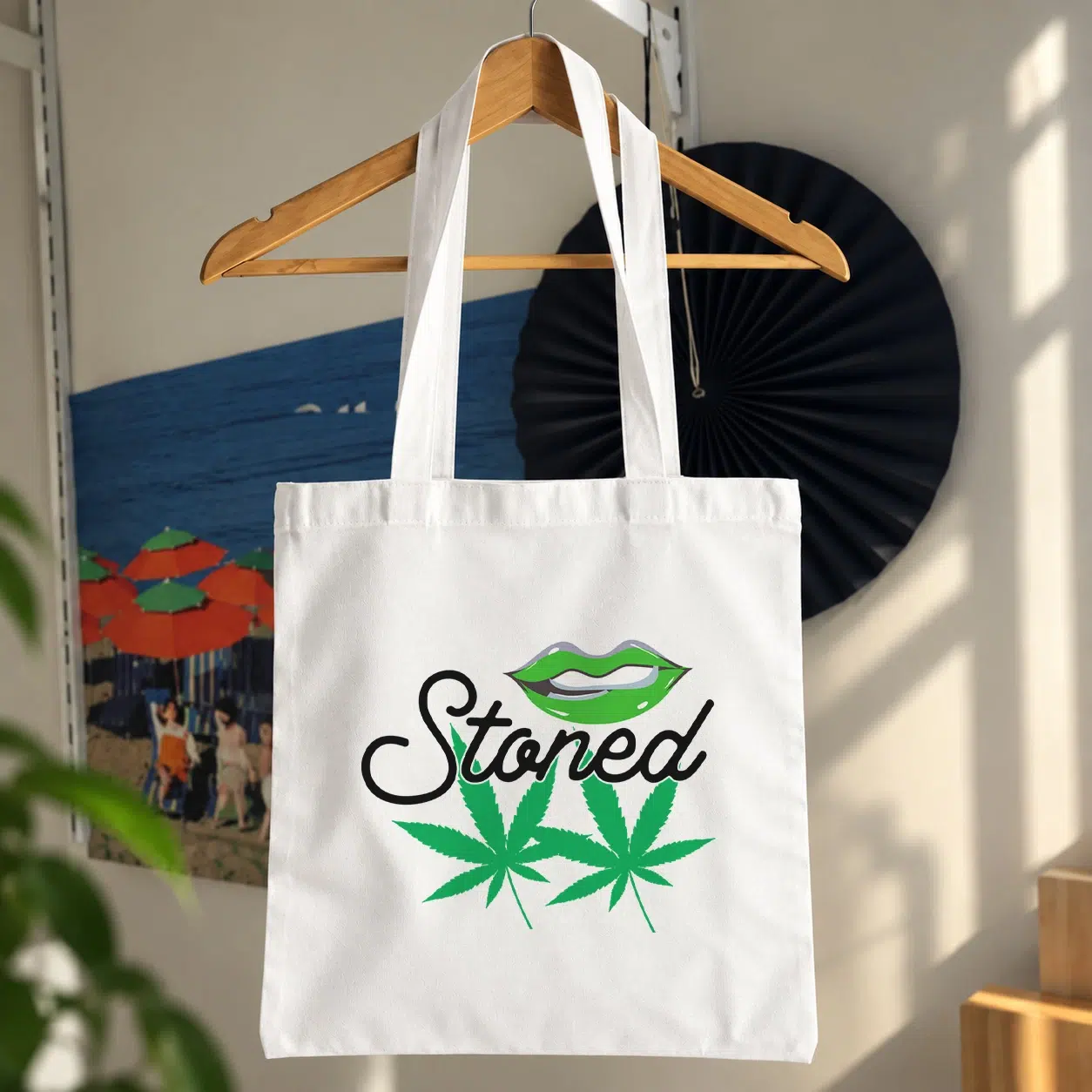 توت بگ طرح برگ ماری‌جوانا (Stoned)