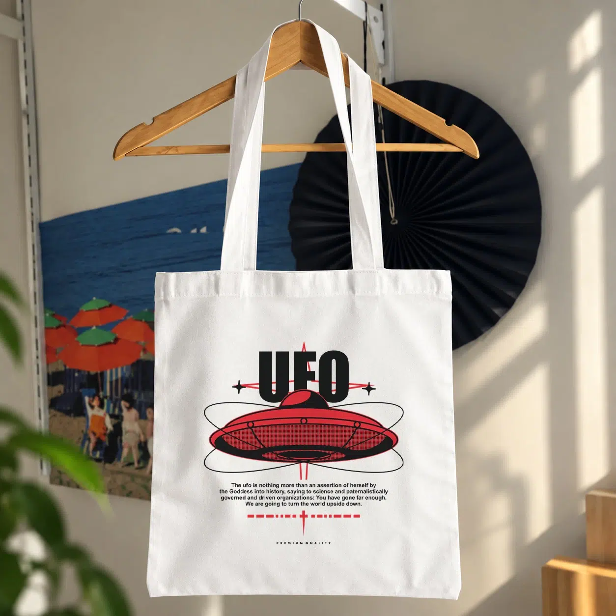 توت بگ طرح بشقاب پرنده UFO