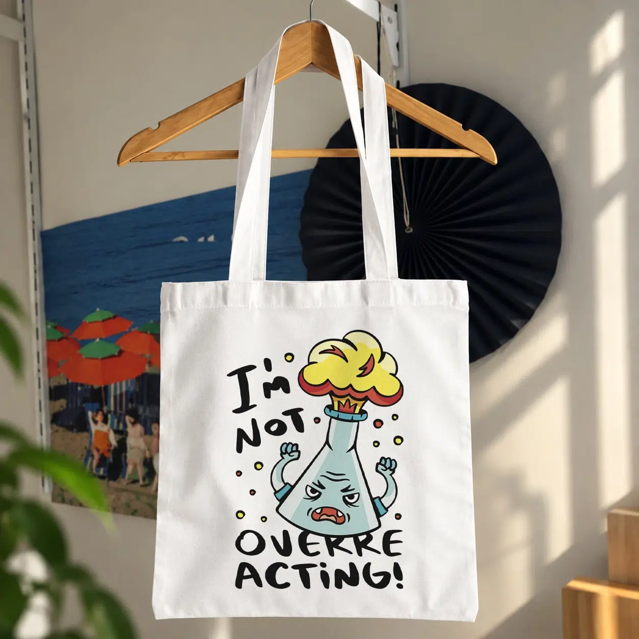 توت بگ طرح آزمایشگاه شیمی با نوشته I’m Not Overreacting