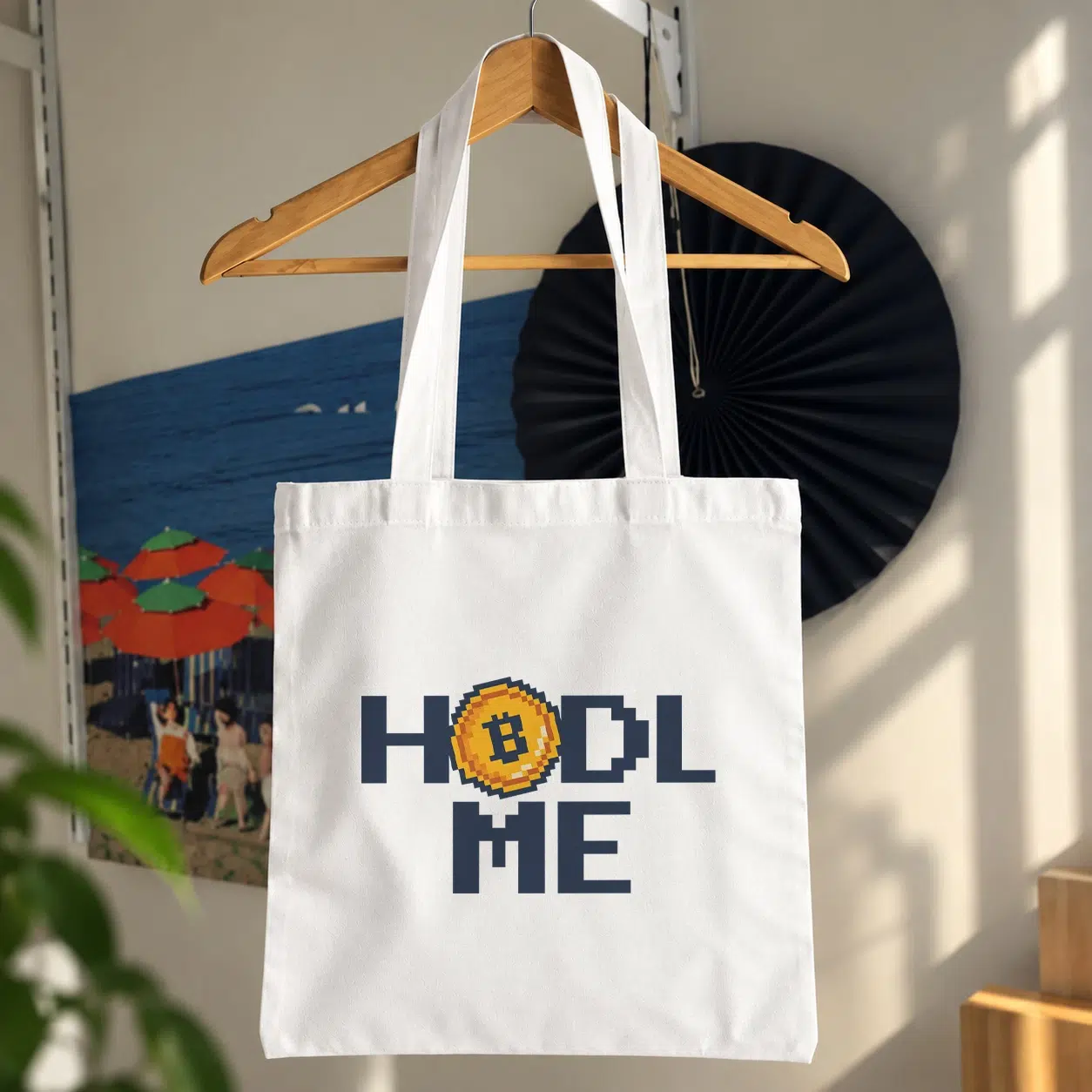 توت بگ طرح بیت‌کوین با نوشته HODL Me
