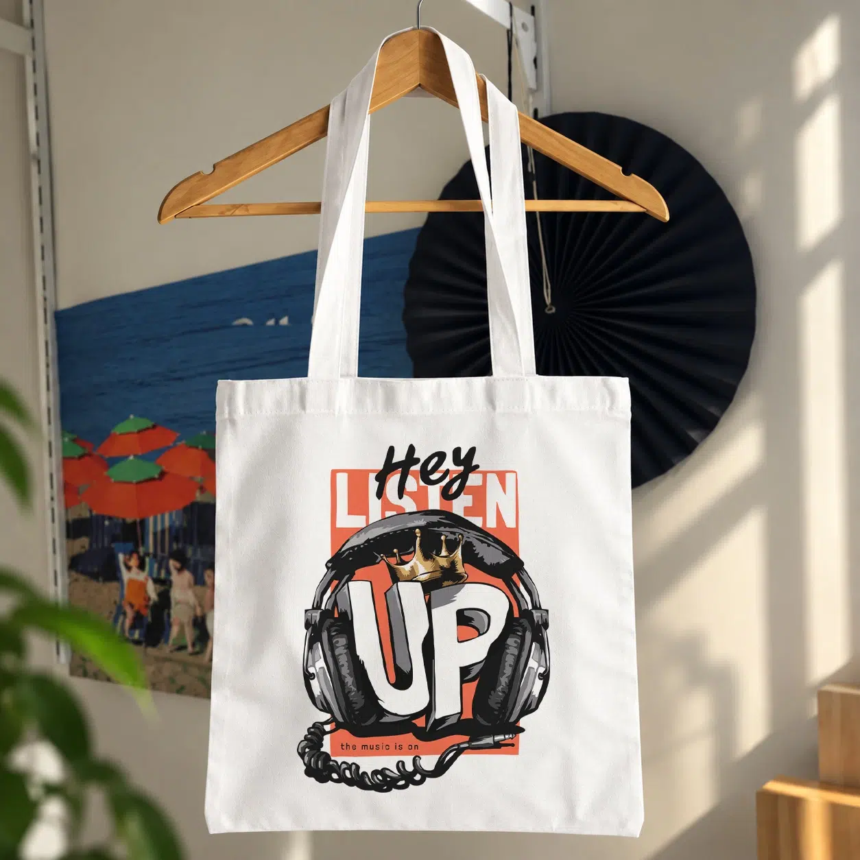 توت بگ هدفون و موسیقی طرح Listen Up