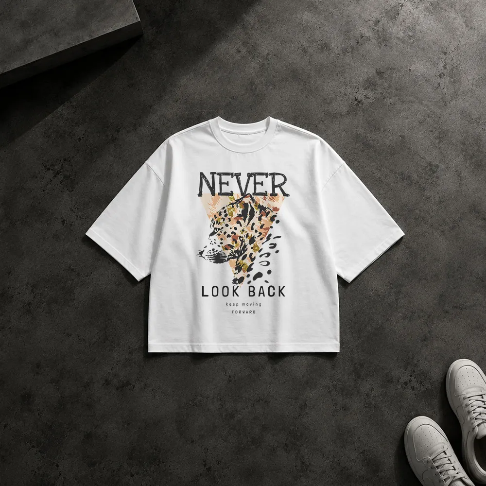 تیشرت باکسی پلنگ طرح Never Look Back