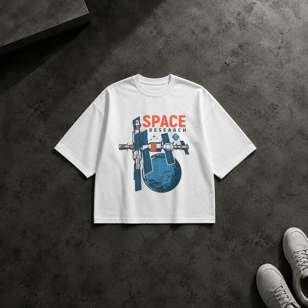 تیشرت باکسی طرح ایستگاه فضایی Space Research