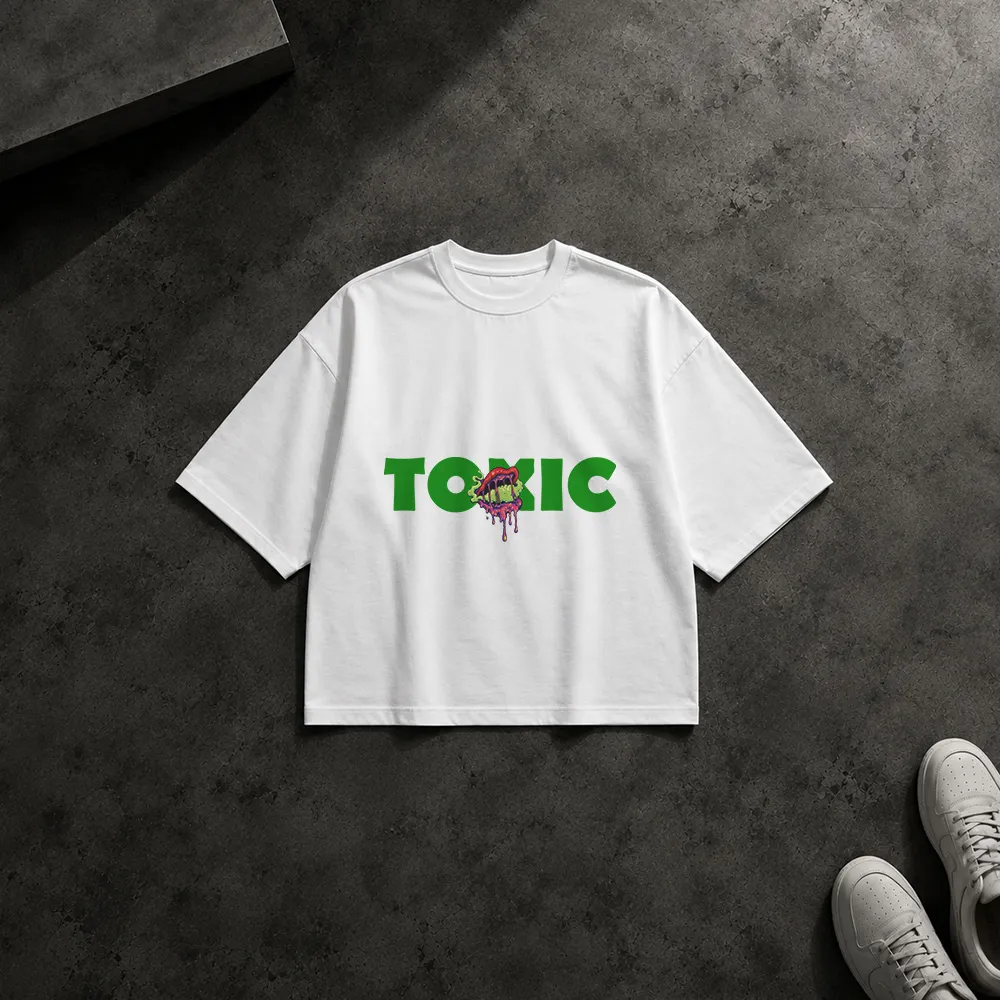 تیشرت باکسی تایپوگرافی Toxic طرح سبز مینیمال