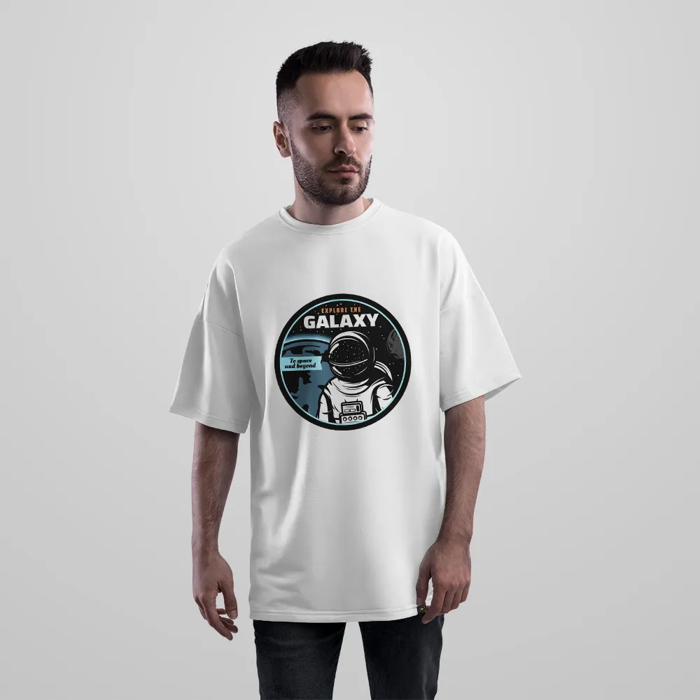تیشرت اورسایز فضانورد طرح Explore the Galaxy