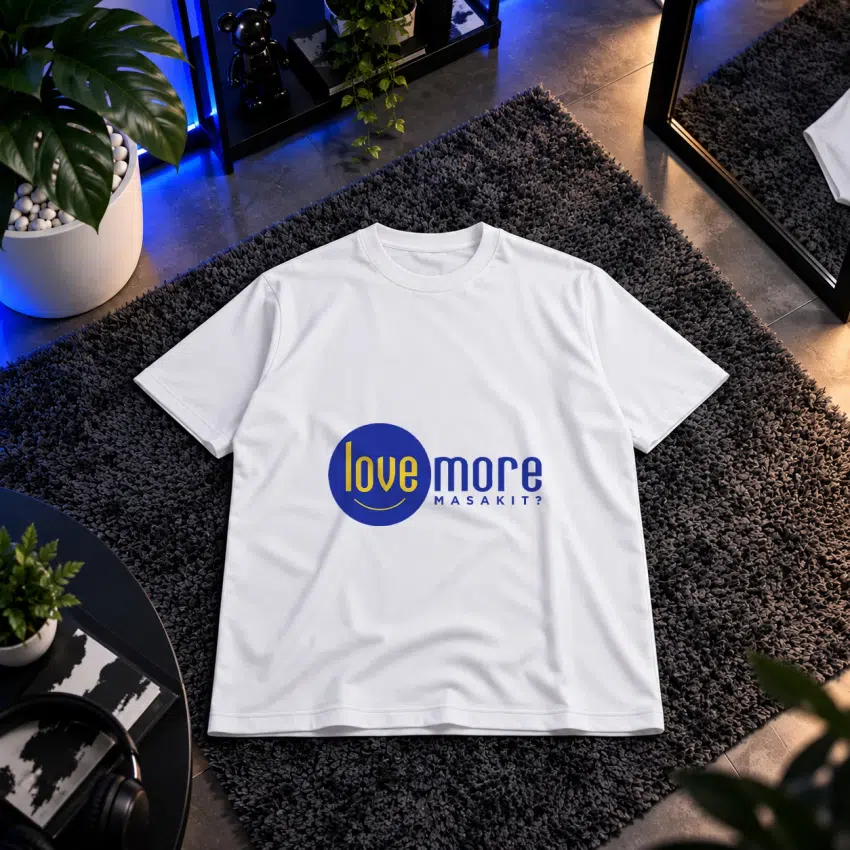 تیشرت طرح لوگو Love More