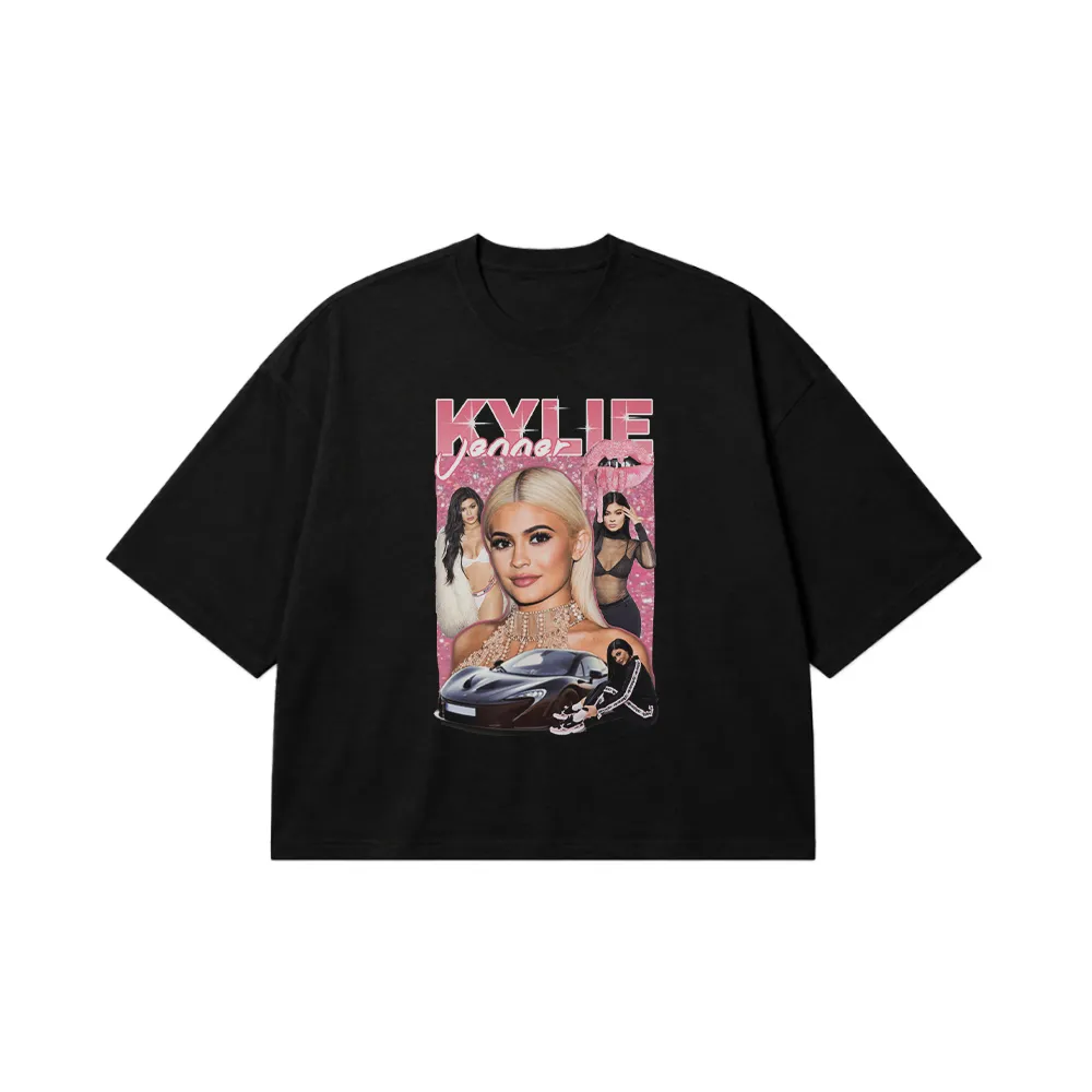 تیشرت باکسی کایلی جنر طرح لایف‌استایل (Kylie Jenner) کد 25207